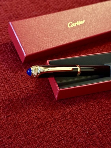 Cartier yellow gold finish - gold,
