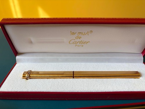 Les must cartier penna - les,